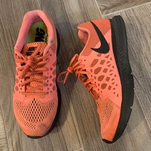 Neon Orange Nike Pegasus W 8.5